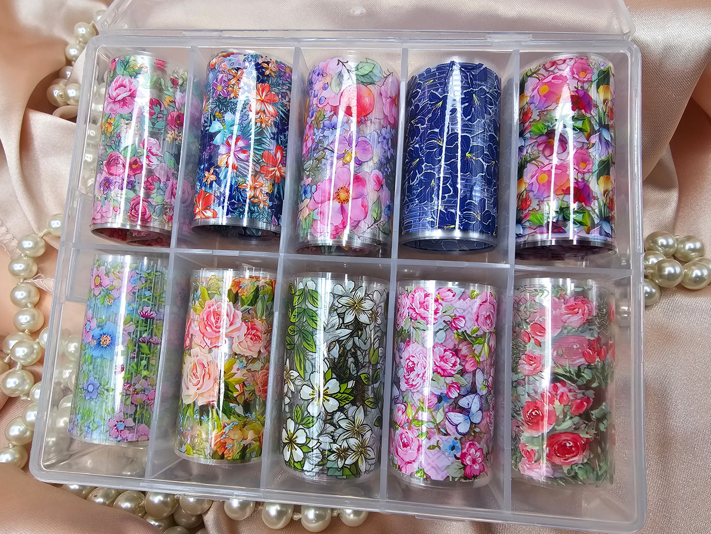 Nail foil box